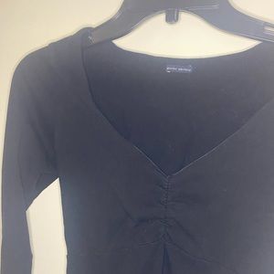 Brandy Melville Black Longe Sleeve Crop Top